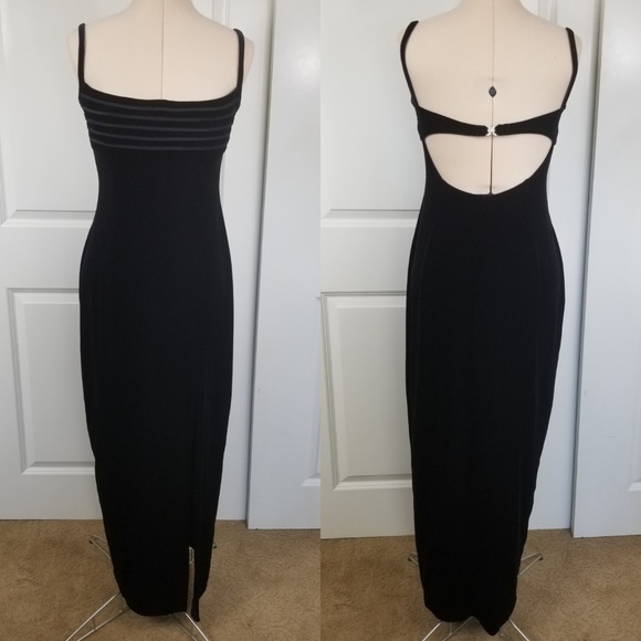 tadashi shoji black velvet gown